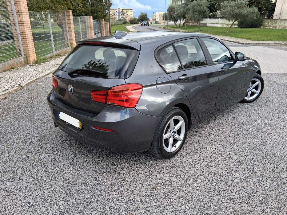 BMW 116d 5 portas led