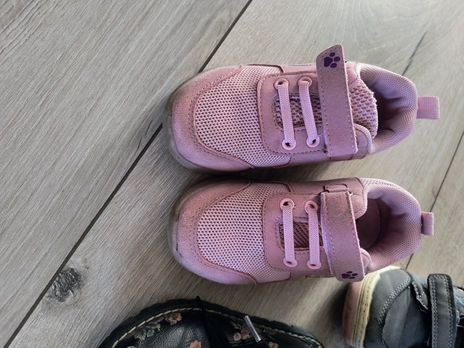 Buty dla dziewczynki 26