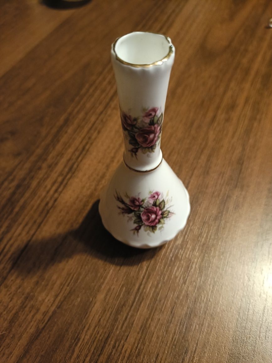 Vintage wazonik porcelana bone China