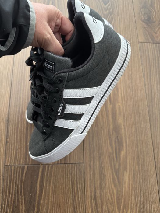 Buty Adidas rozmiar 42