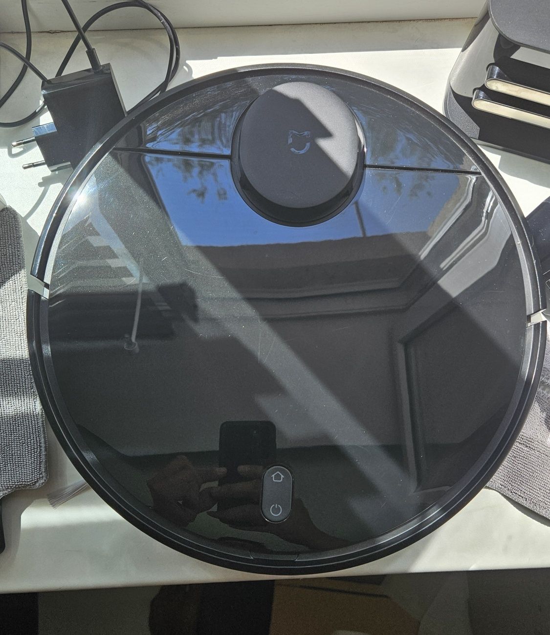 Mi Robot Vacuum-Mop P робот пылесос
E C Name: IMi Robot
Po6oT-nibinec