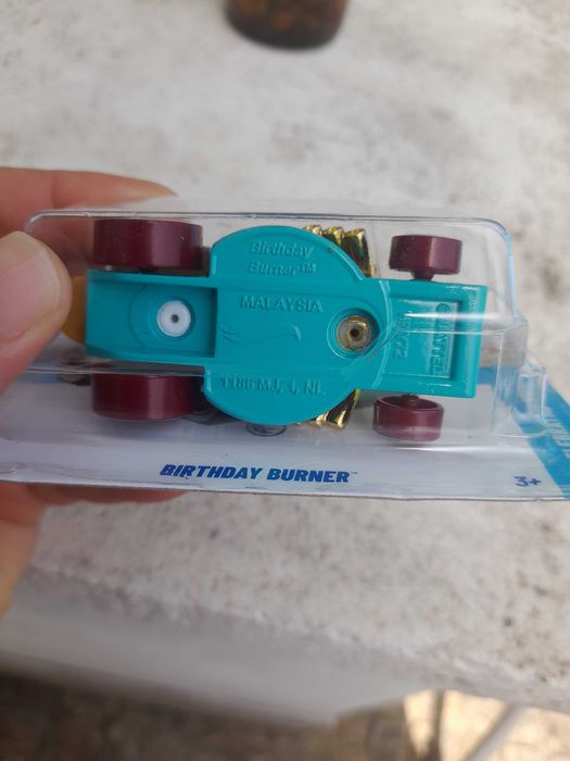 Hot Wheels 2025 Birthday Burner