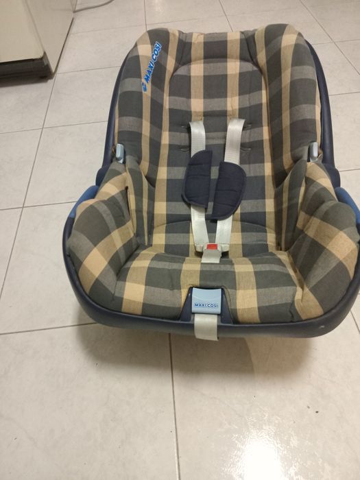 Venfo cadeira  auto tipo bercario  ate 13 kg da marca maxicosi