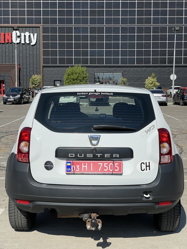 Dacia Duster 2011