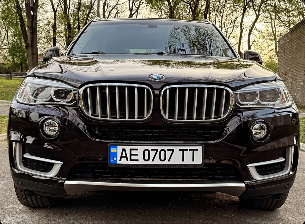 BMW X5,ДИЗЕЛЬ ОФИЦИАЛ в Максимальной комплектации !