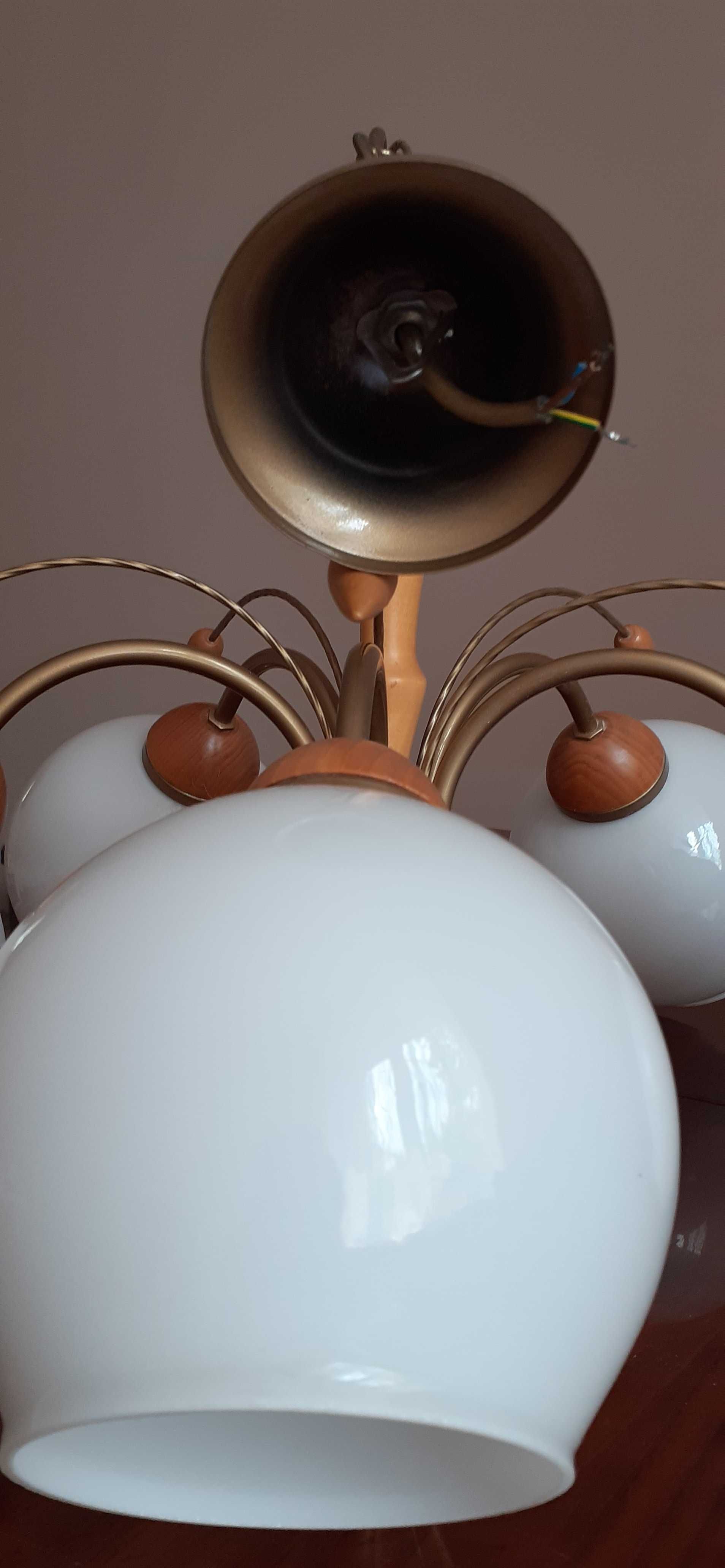 Lampa wisząca, żyrandol, białe szklane kule 5xE27