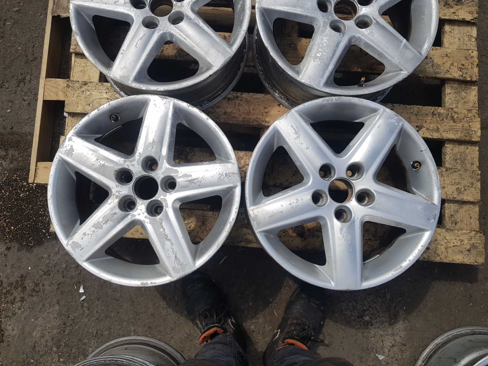 Felgi Aluminiowe Alu Alufelgi 5x112 16' 7J ET 42 VW AUDI SEAT SKODA