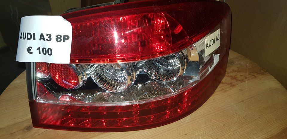 Par de Farolins LED para Audi A3 8P