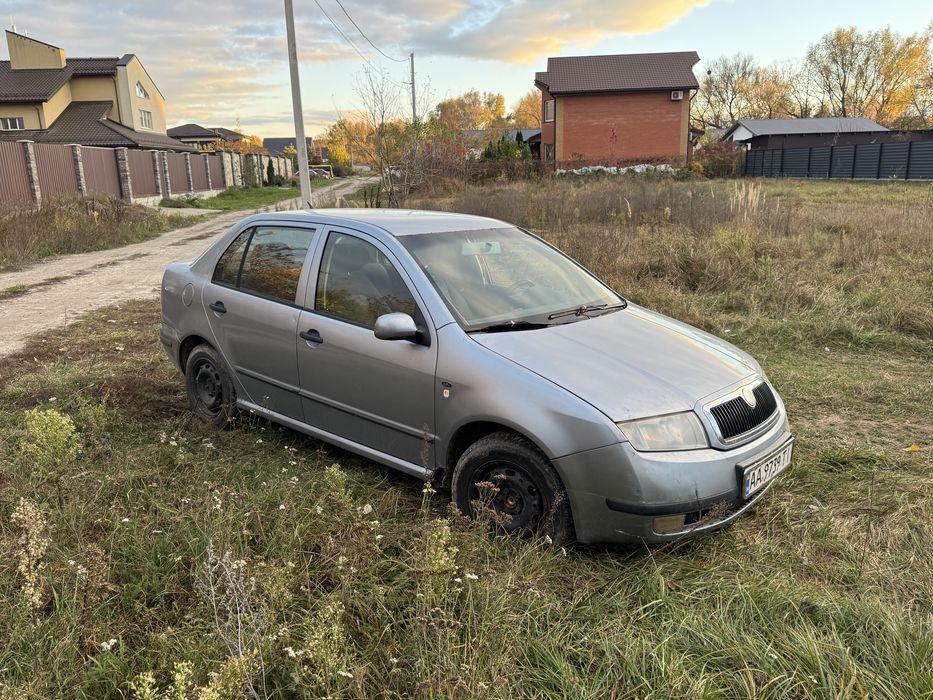 Продам шкода фабия 1.4