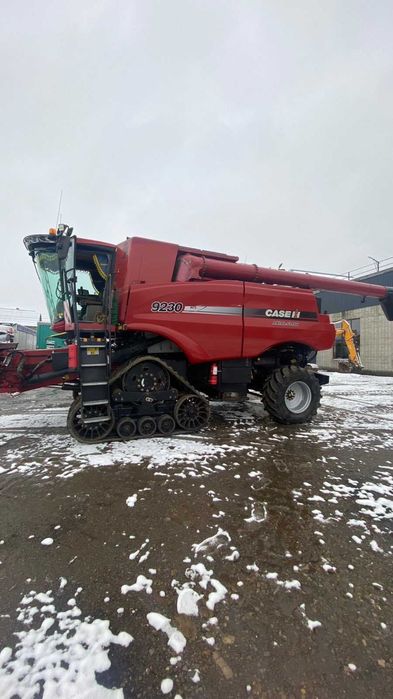 Комбайн CASE IH 9230