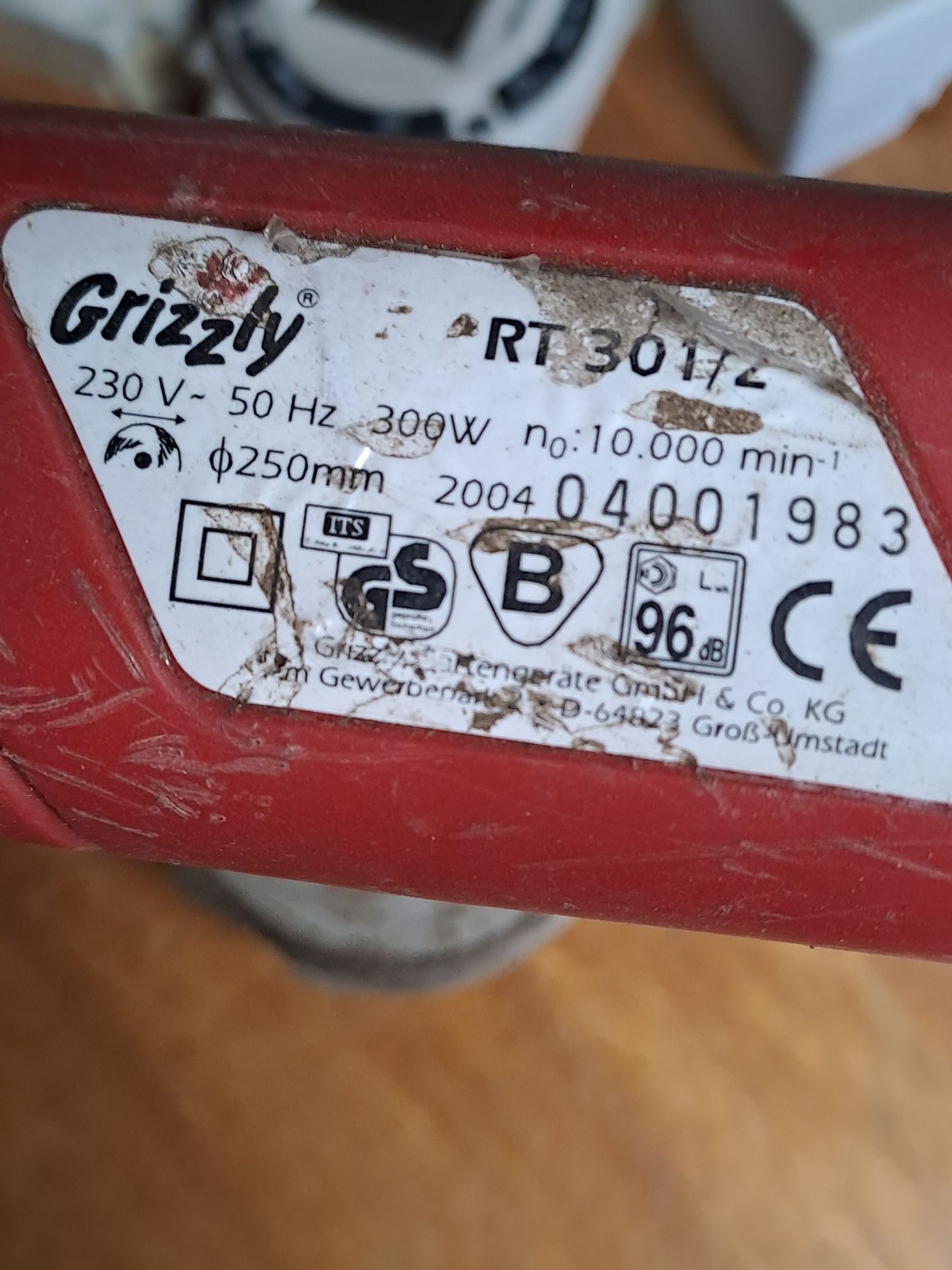 Podkaszarka elektryczna Grizzly RT 301/2 ora FEVILL N1E SPK 200