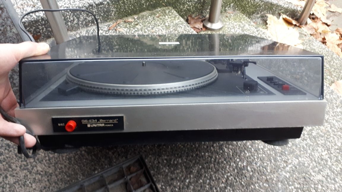 Gramofon Unitra Bernard