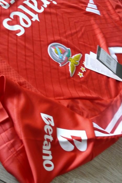 Camisola Desportiva