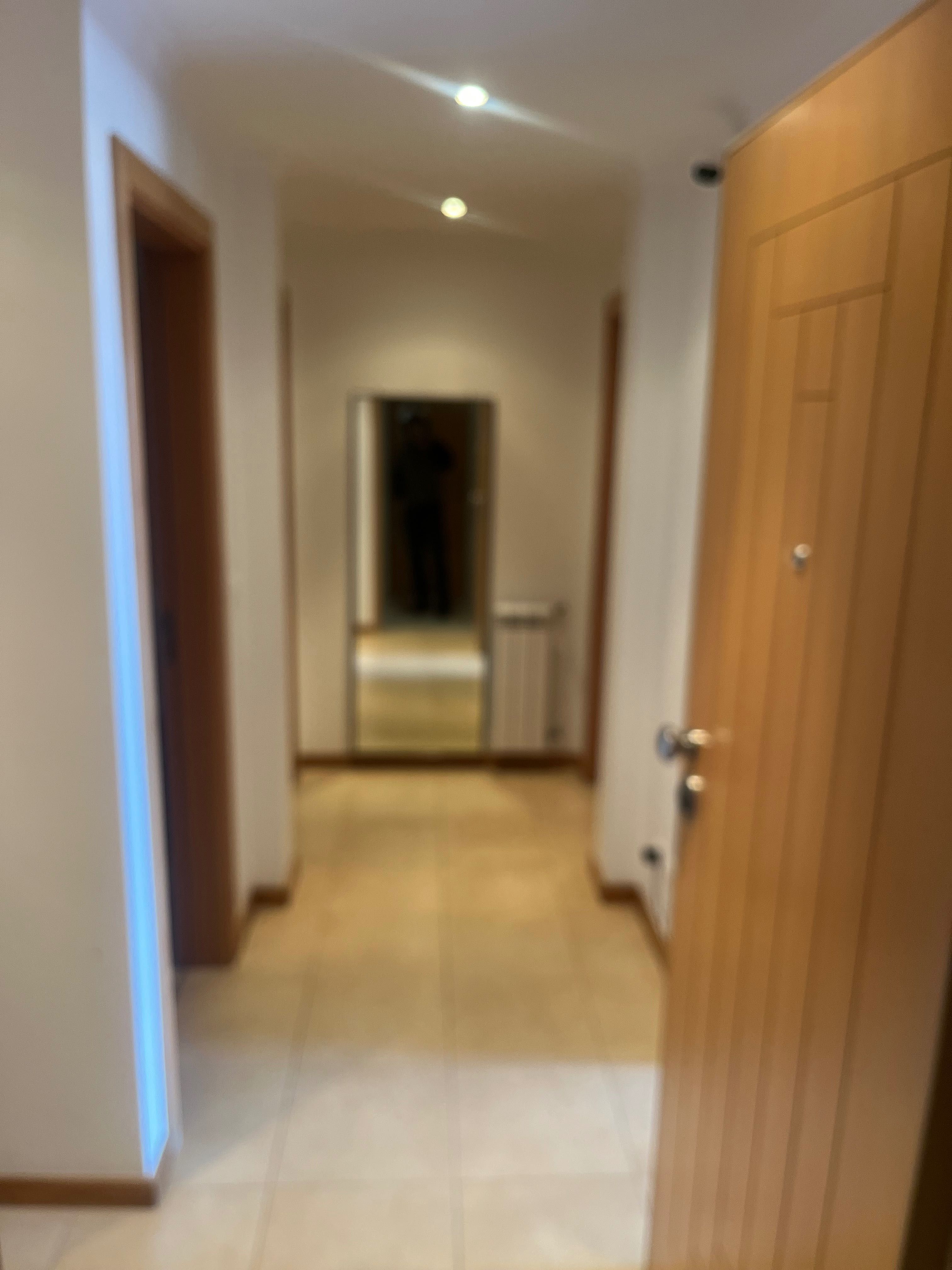 Quarto para arrenda!