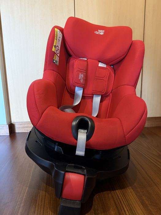 Britax Römer Dualfix i-Size