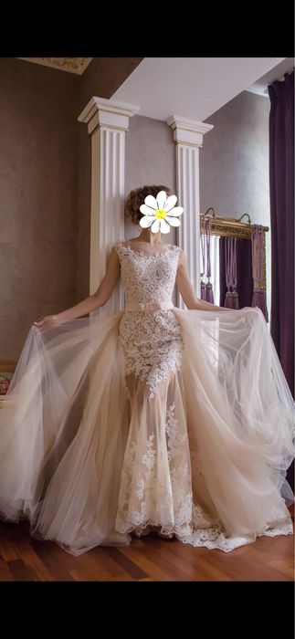 Свадебное платье со съемным шлейфом Lussano Bridal