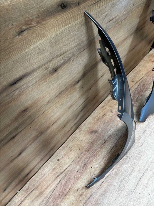 Błotnik przedni lewy prawy Skoda SuperB