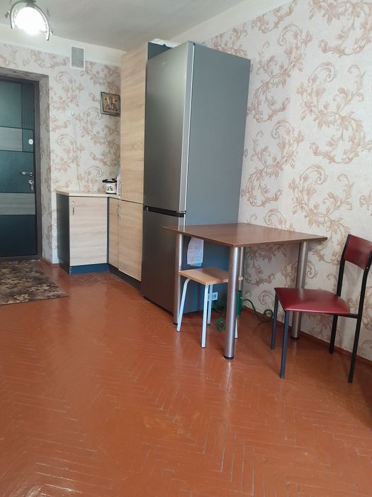 Здається в оренду кімната  в   гуртожитку.