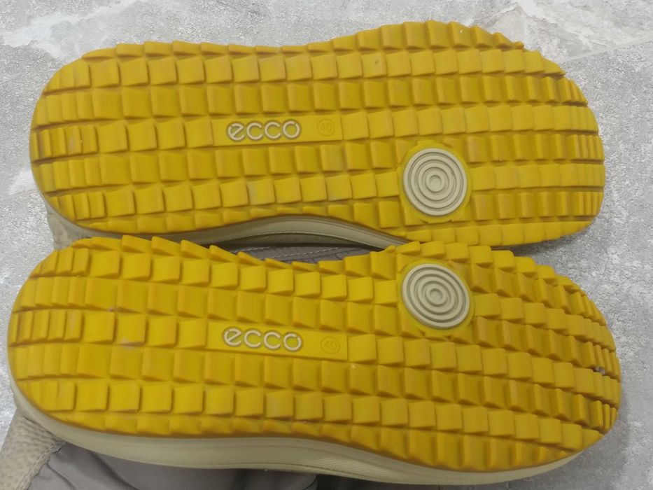 Женские зимние сапоги/полусапожки ECCO 40р Фирменные! Как новые!!!