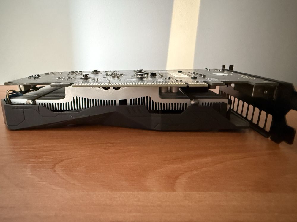 Karta graficzna Asus Strix RX 560 4GB GDDR5