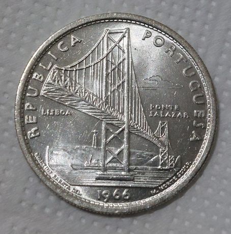20 escudos prata 1966