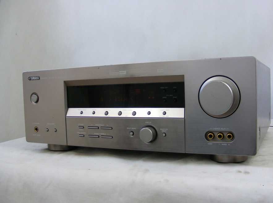 Amplituner YAMAHA RX-V457  stan bardzo dobry
