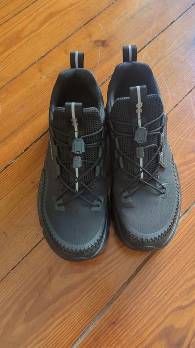 Ténis On novos  ( sem etiqueta )