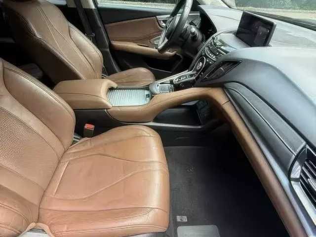 Acura RDX 2021 року, 2,0 бензин, Кросовер