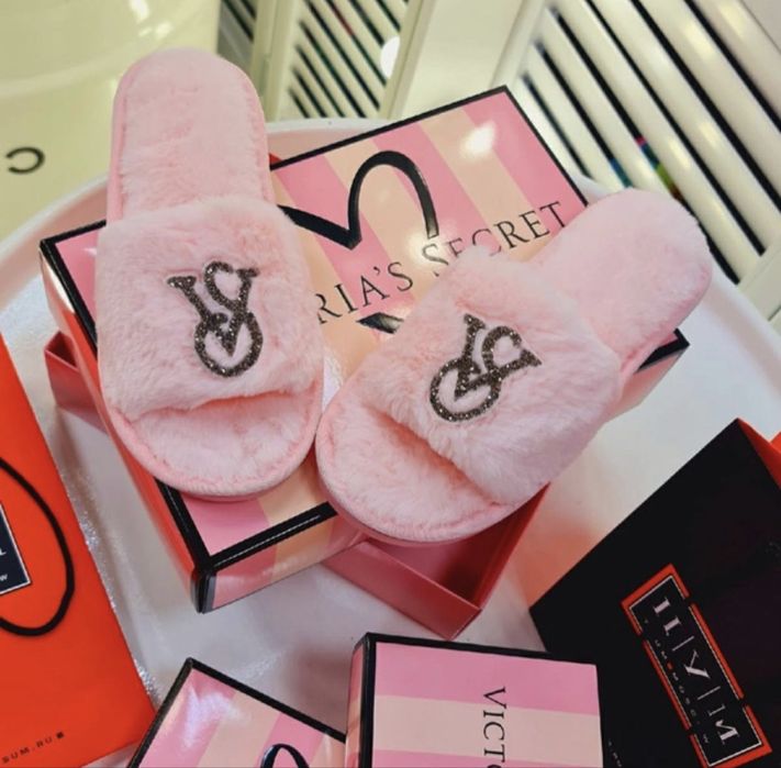 ЧОРНА ПʼЯТНИЦЯ ЗНИЖКИ Тапочки Victoria’s Secret домашні капці
