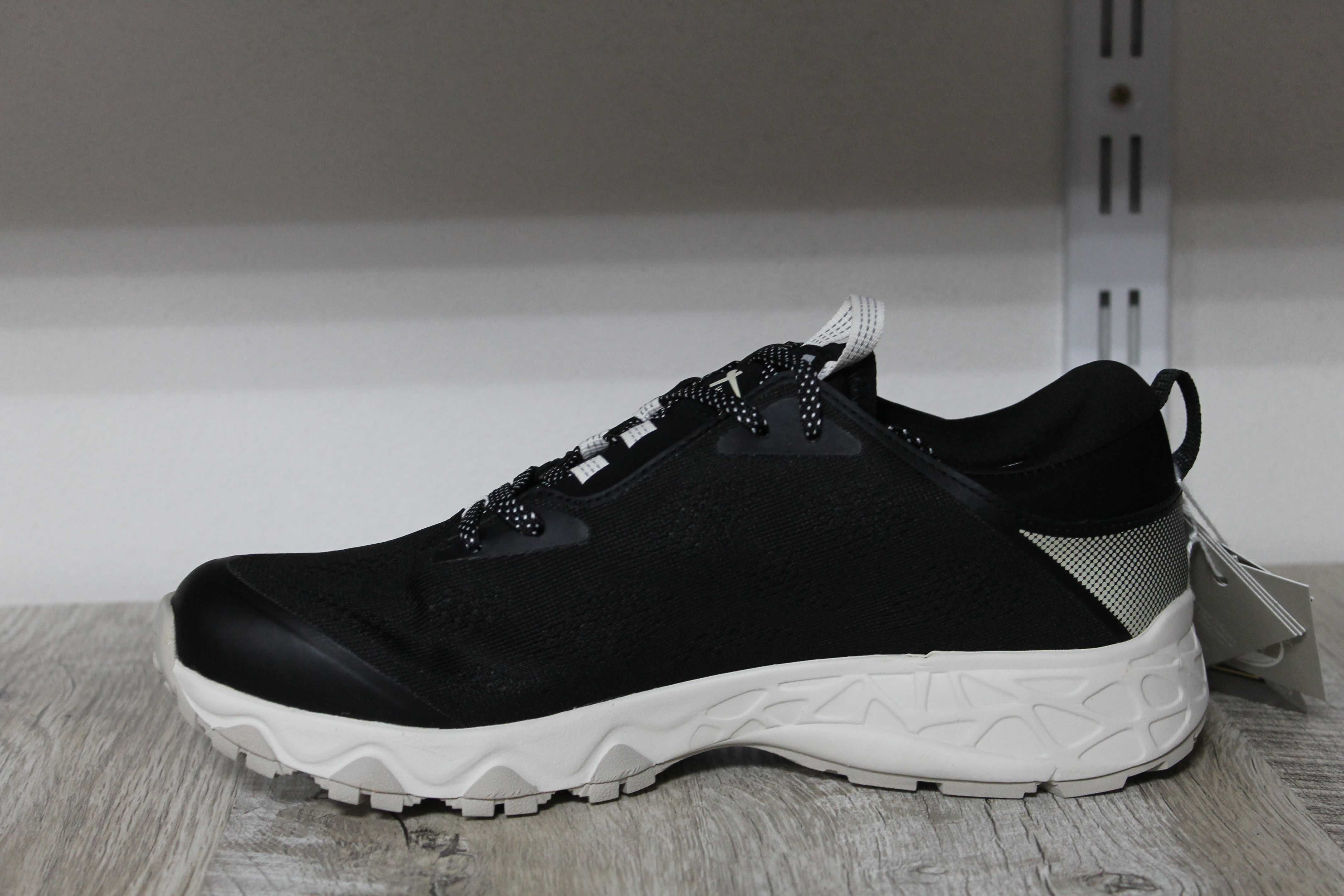 Трекінгові кросівки Tamaris active gore-tex