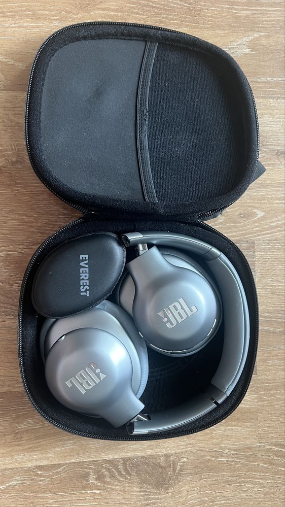 Продам навушники JBL Everest Elite 750 BT NC в новому стані
