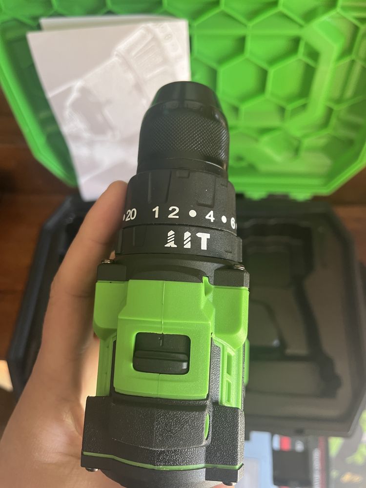 НОВИНКА! Акумуляторний шуруповерт FlinkerTec ДША-21/2 PRO BL