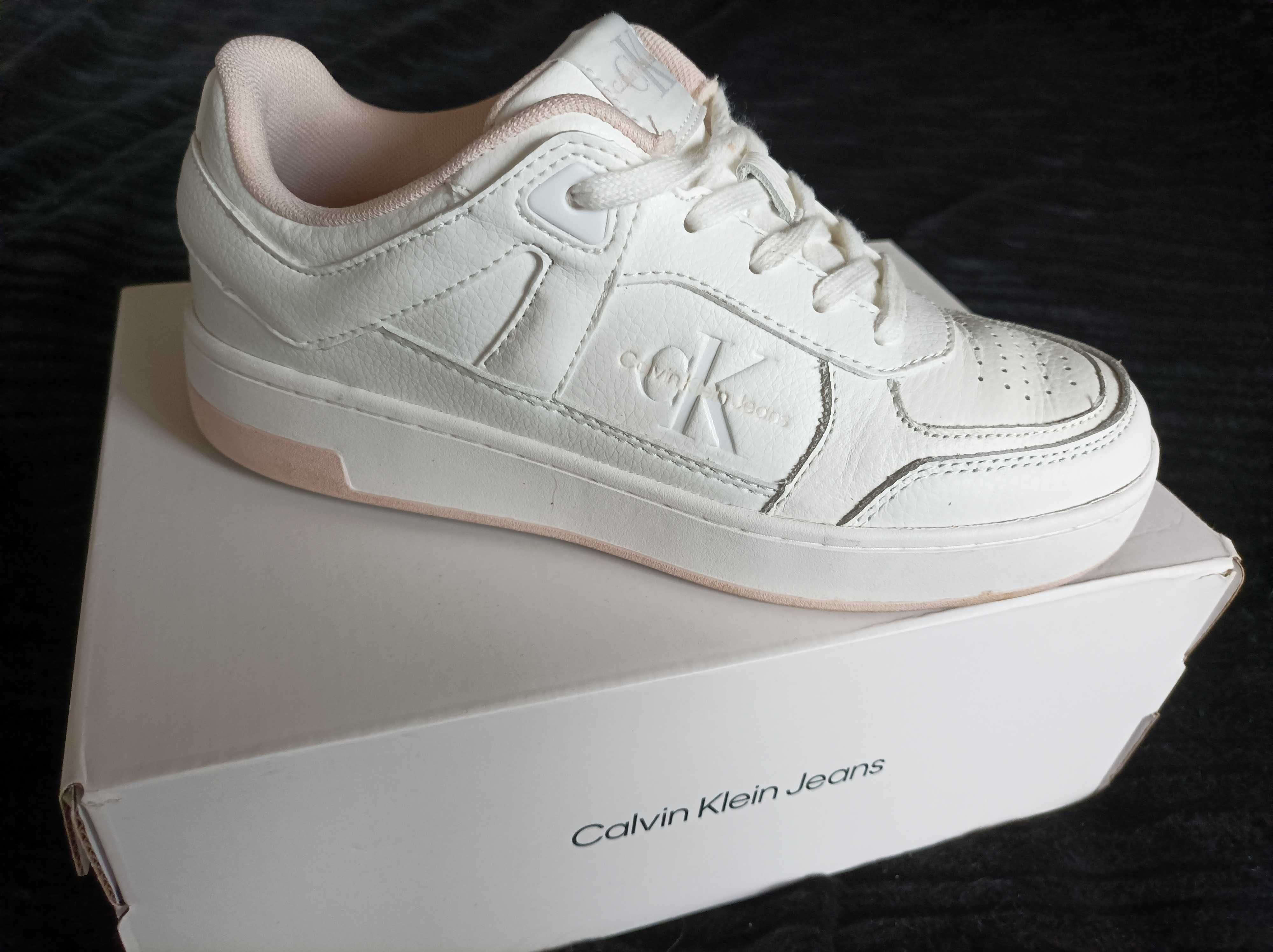 Calvin Klein - Buty