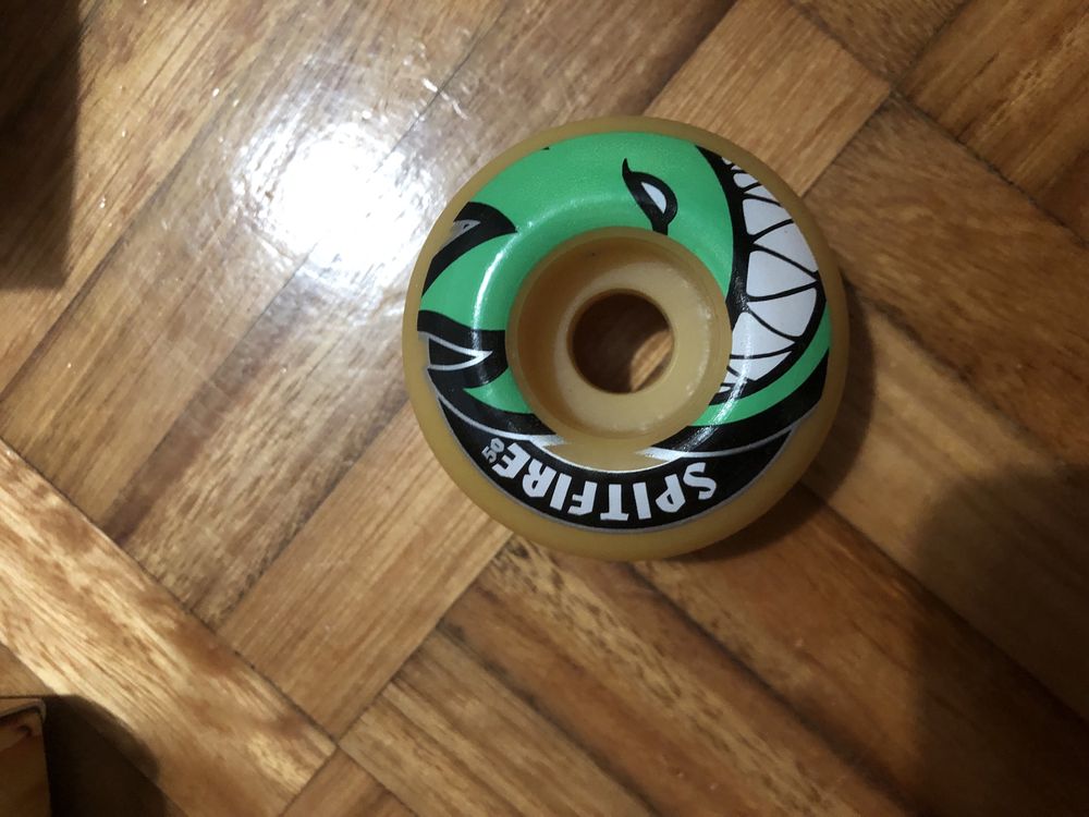 Rodas de skate - novas - spitefire50 - verdes