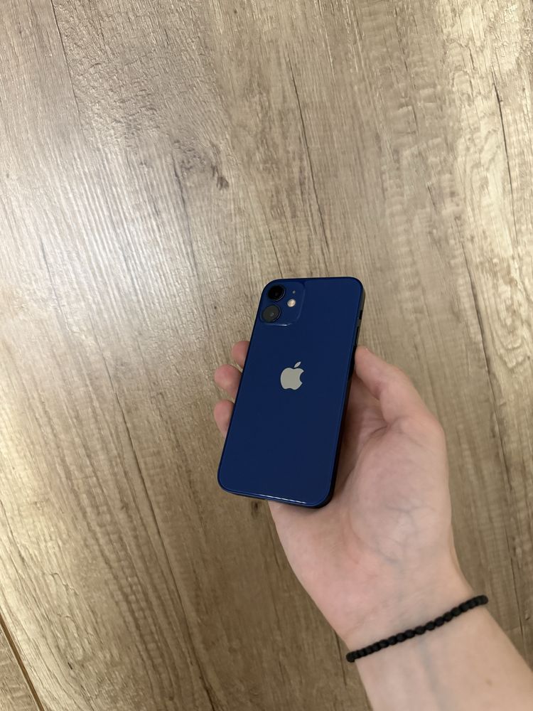 Б/у Iphone 12 Mini 64 Blue зовнішній стан 9/10