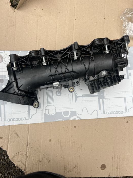Впускний колектор Mercedes Sprinter 910 OM654 A6540903500