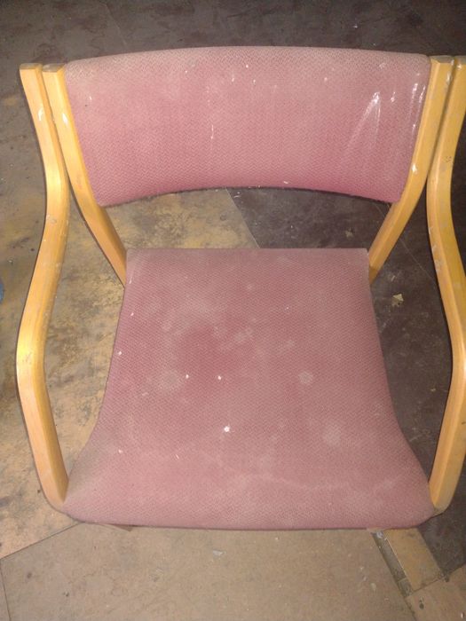 Krzesło skoczek z podłokietnikiem PRL