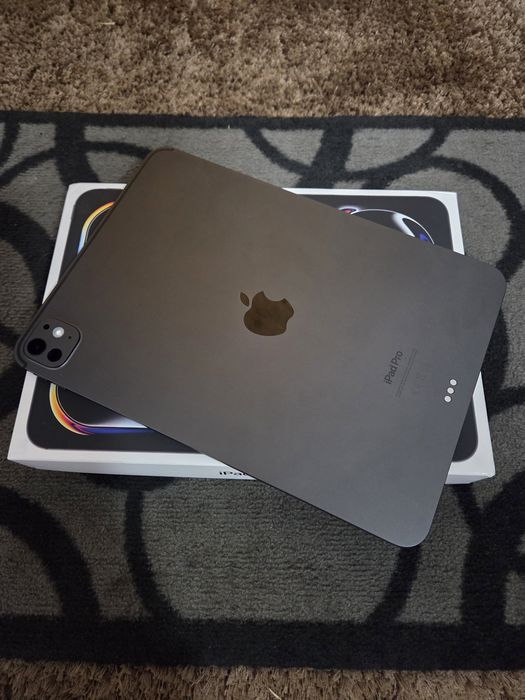 iPad Pro 11 M4 256GB como novo