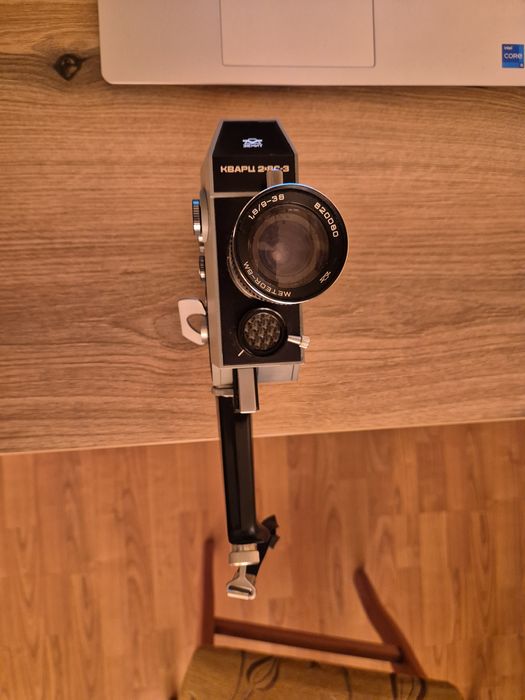 Kamera analogowa filmowa Kwarc 2x8C-3