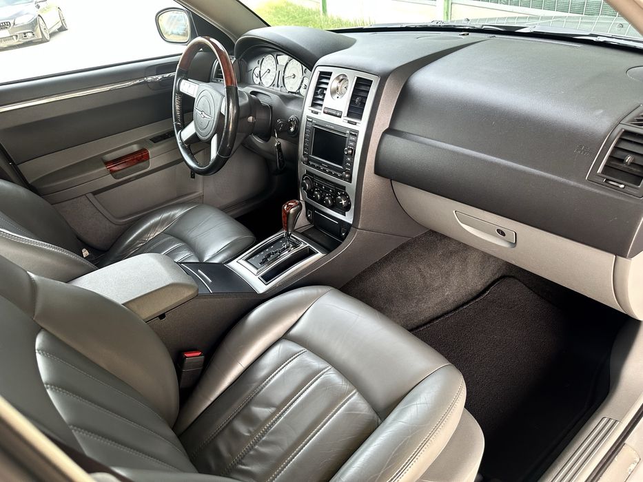 Chrysler 300C 3.5 V6 Skóry, automat, Klimatyzacja stan bardzo dobry