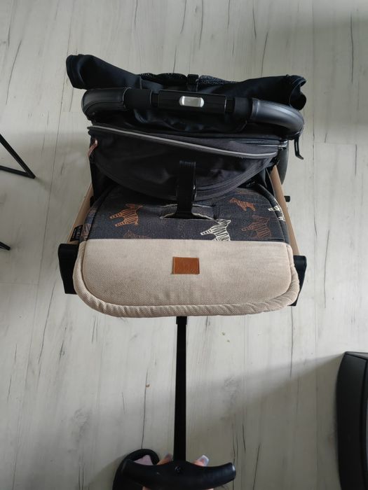 Wózek spacerowy momi do 15kg