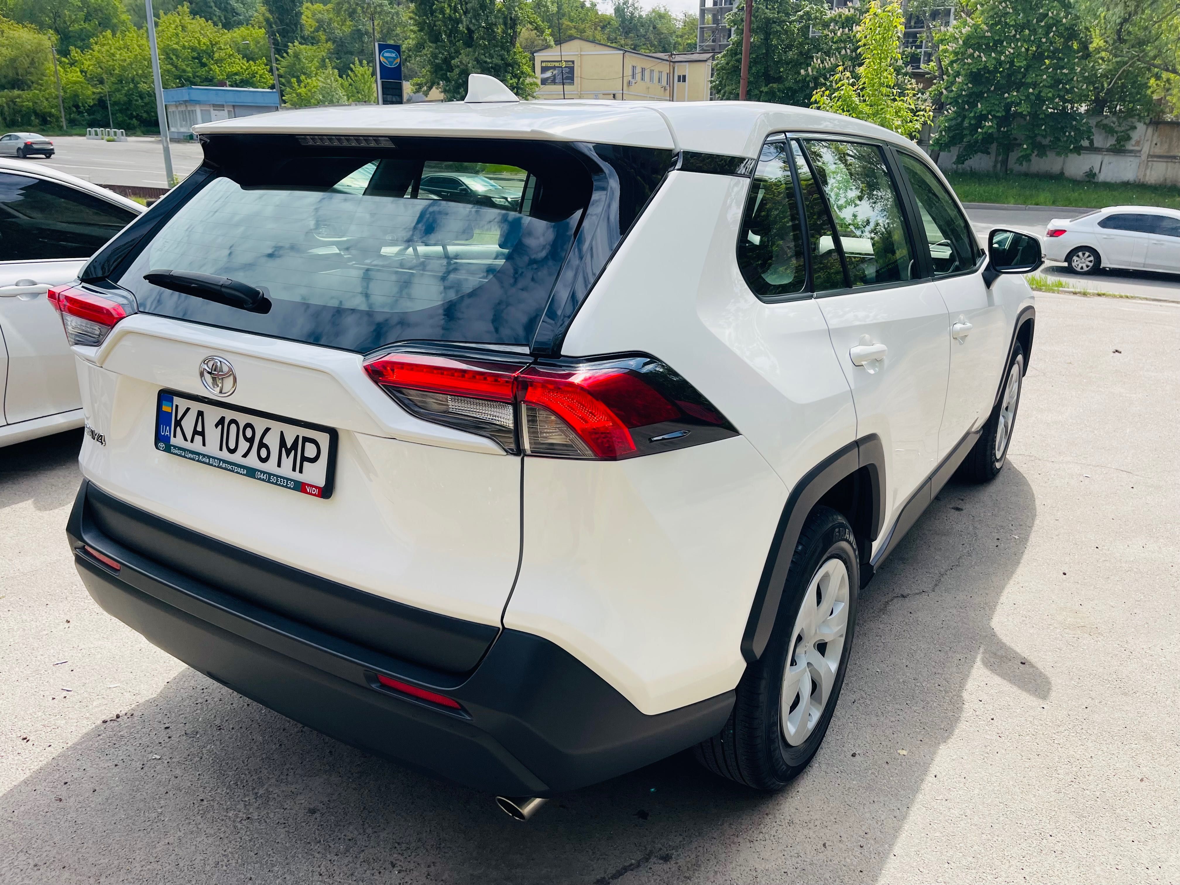 Toyota RAV4 официальный оригинальный пробег!