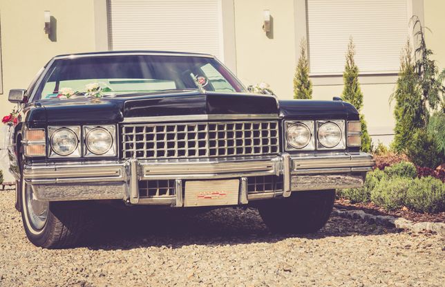 Cadillac zabytkowe auto do ślubu