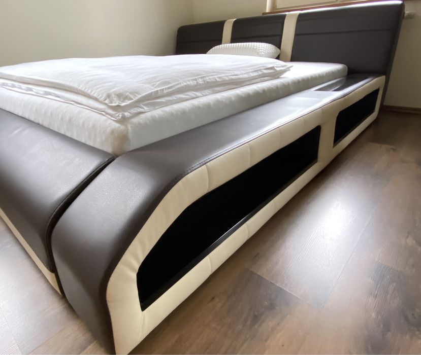 Łóżko 160x200 SUPERSOFA z półkami/ekoskóra