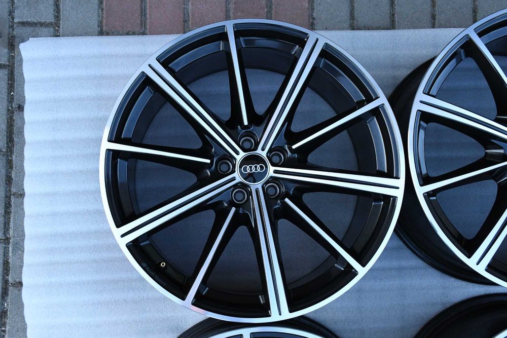 Felgi aluminiowe Audi 21 Q7 SQ7 4M0 A7 A8 Rs6 Rs7 Audi Sport