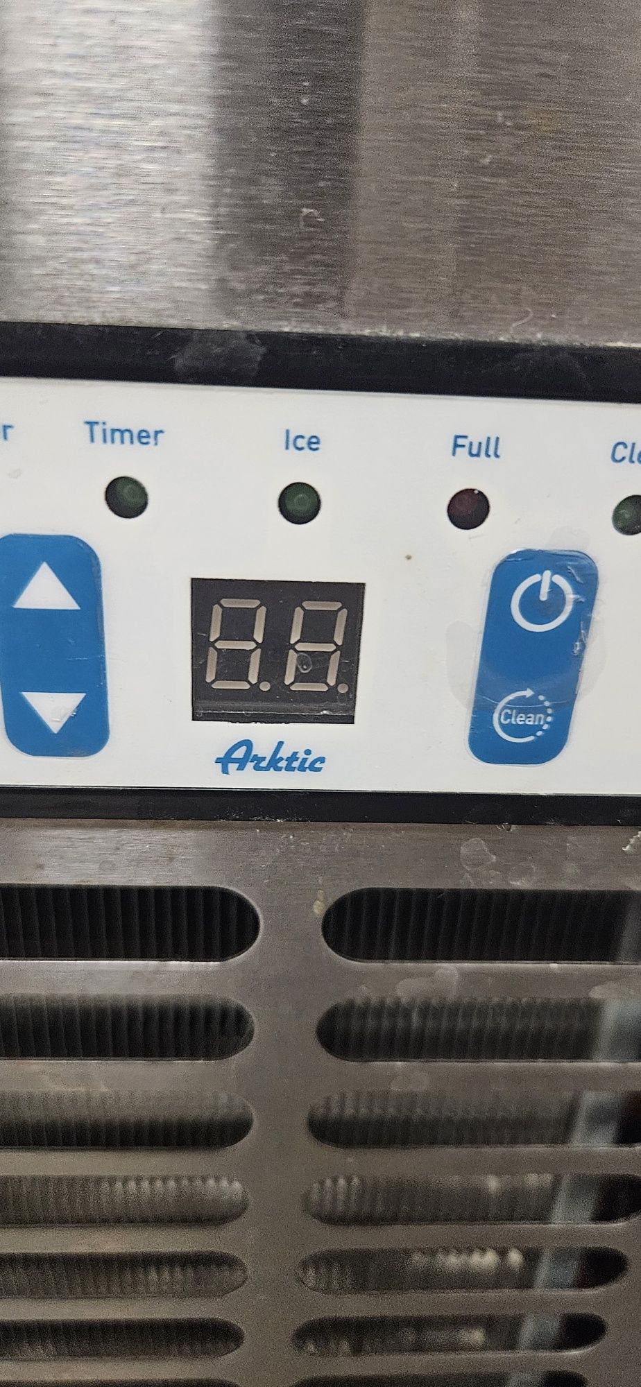 Kostkarka do lodu Arctic Handy (HENDI) – gastronomiczna