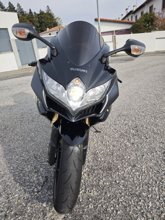 Suzuki GSXR 600 K9