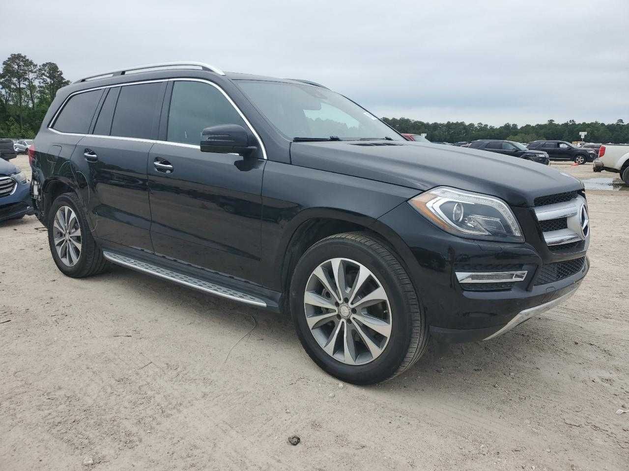 Mercedes-Benz GL 2015