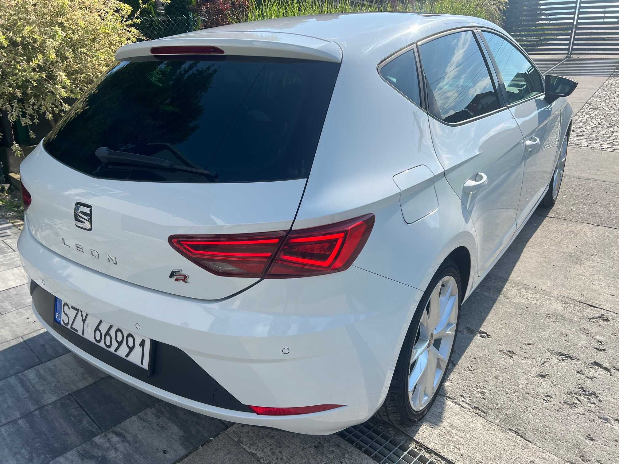 Seat Leon 1,4 tsi 150km DSG  niski przebieg!!! zadbany