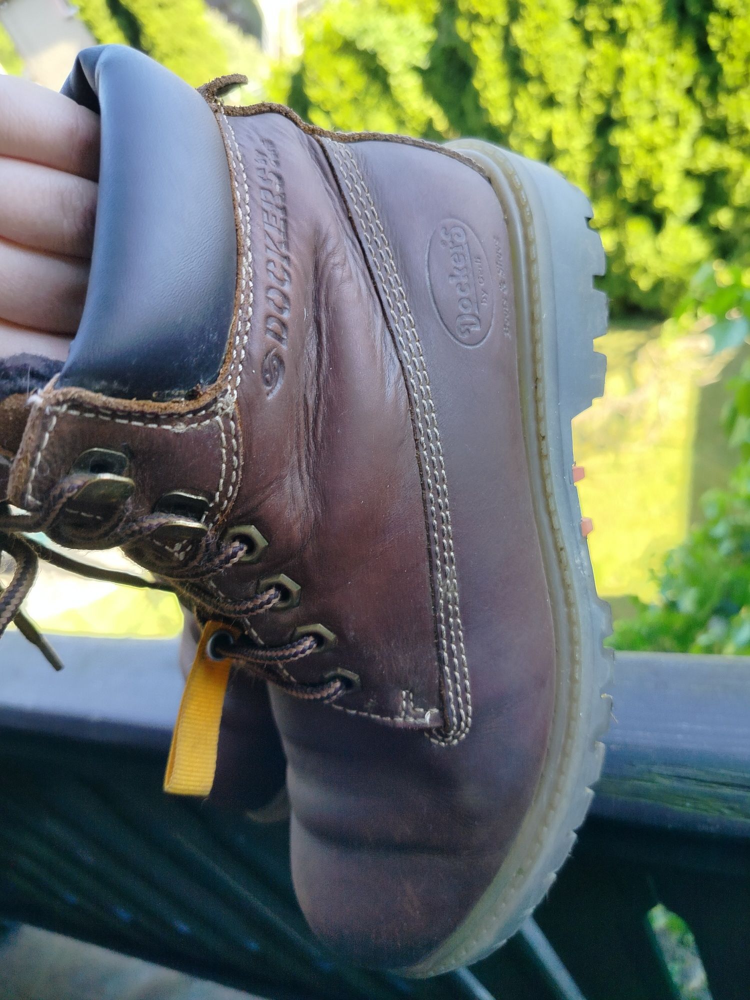 Botki Dockers D53AX 38